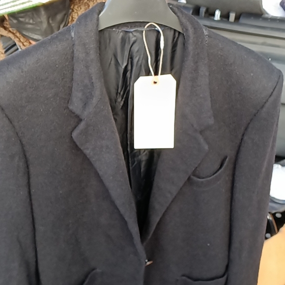 Vintage Burberry's Black Blazer - Picture 2 of 2